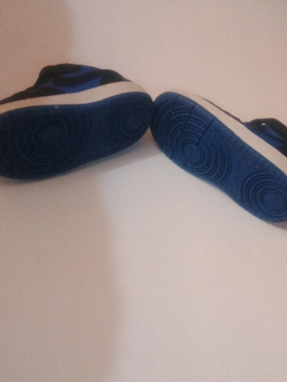 Nike Kids Blue and Black Velcro Strap Sneakers